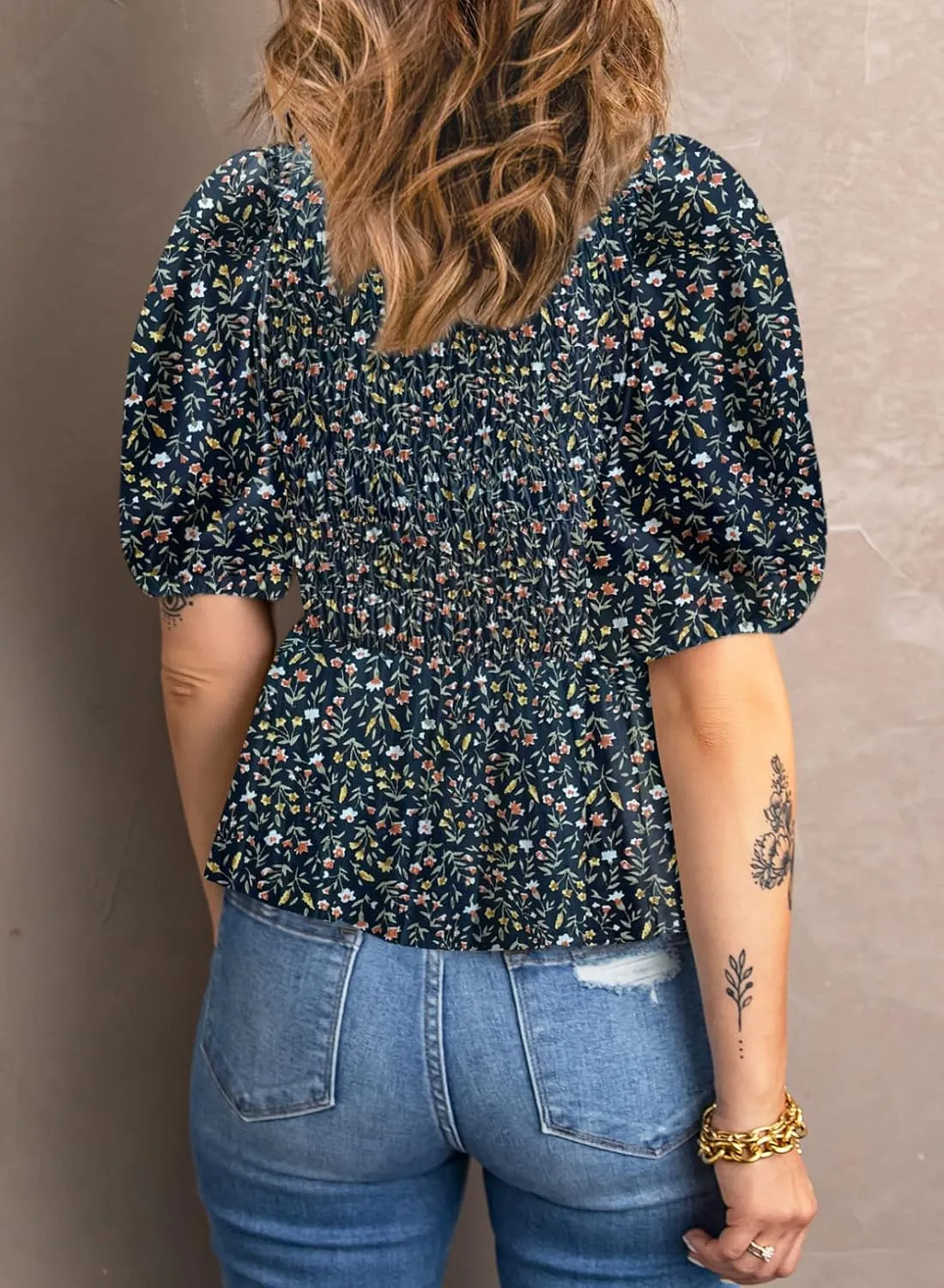 Acelitt Women's Spring Summer Puff Short Sleeve Peplum Top Casual V Neck Smocked Blouses Dressy Shirt